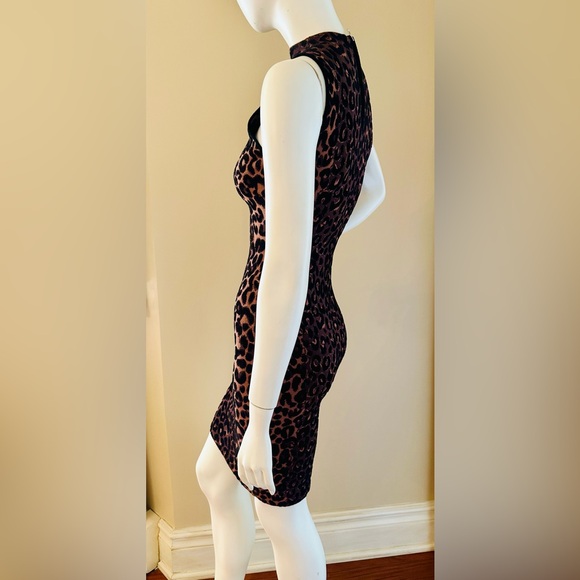 Milly
Animal print, Textured Cheetah Sleeveless Fitted Dress Size S - Picture 7 of 12